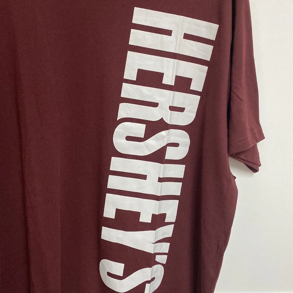 Hershey’s Men lounge Shirt XL - Picture 2 of 4